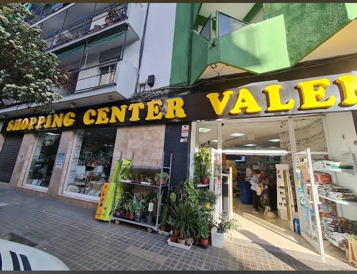 Foto de la tienda de Gran Via del Marqués del Túria, 40